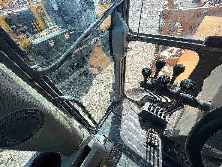 2004-case-845-image-80