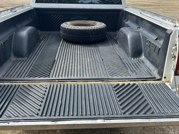 1993-chevrolet-1500-image-30