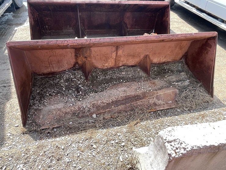 #5684-•-pin-on-bucket-image-2