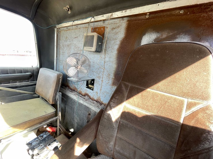 1987-ford-ltl9000-image-71