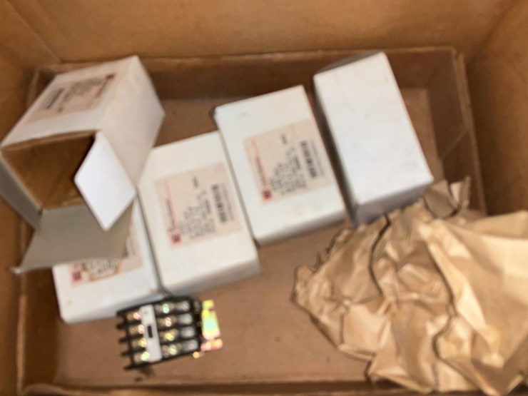 #236-•-electrical-supplies-image-3