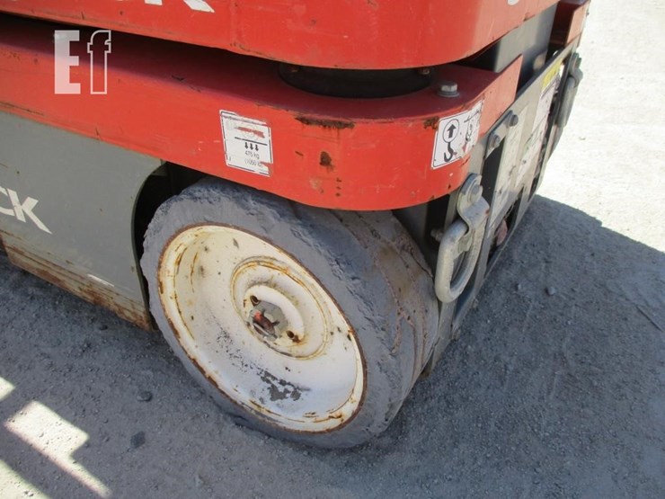 2017-skyjack-sj16-image-9