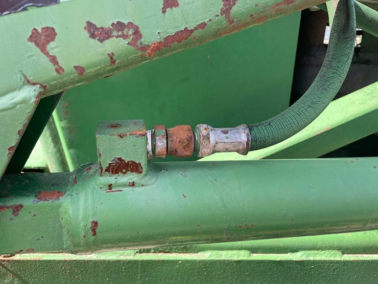 1961-john-deere-2010-image-19