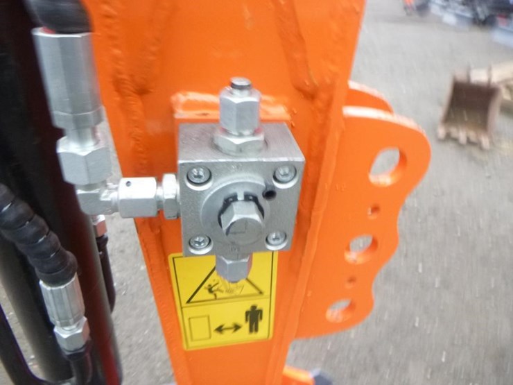 aboss-gh16-hydraulic-excavator-image-13