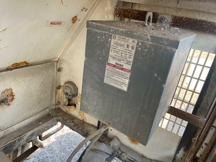 #5692-•-wacker-light-tower-image-29