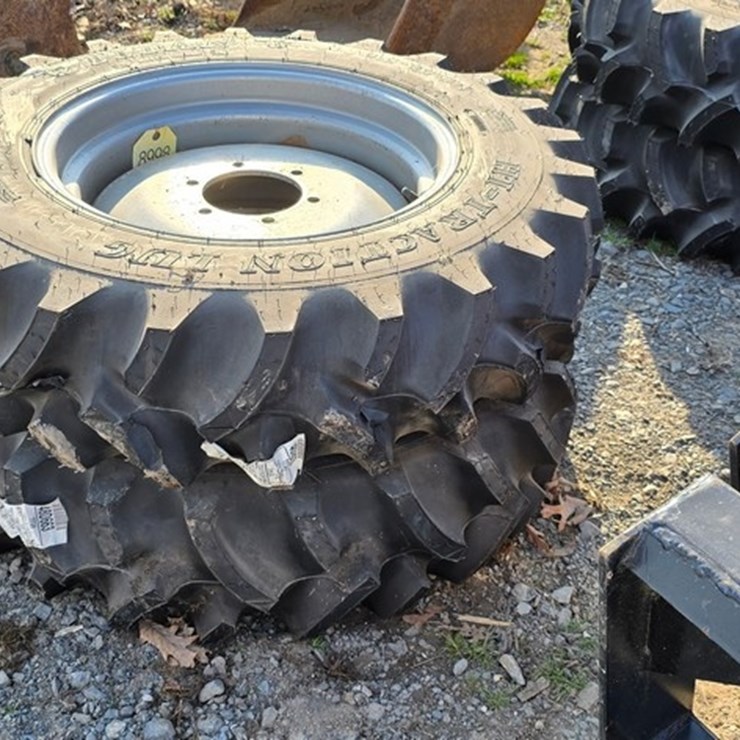 New 2-Titan 9.5-20 Tires & Rims