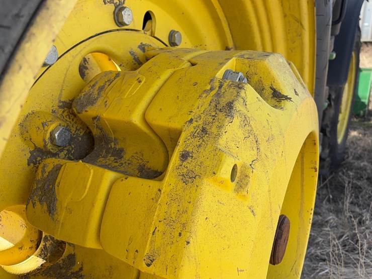 2019-john-deere-6175m-image-10