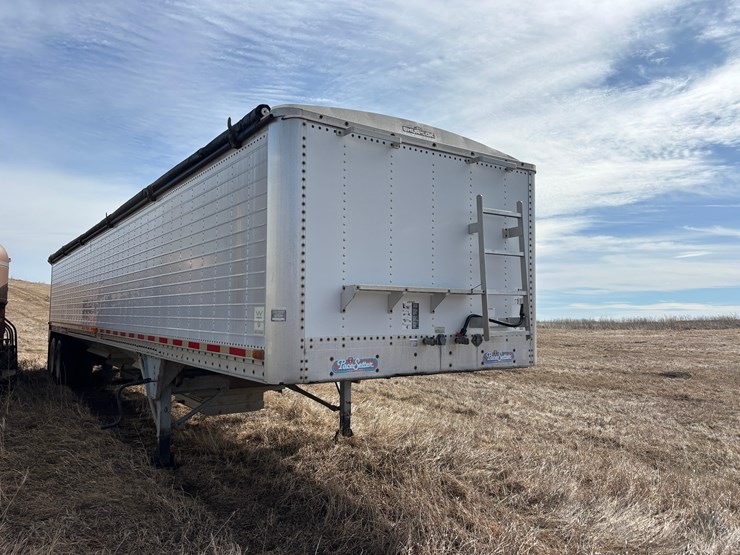 1992-wilson-grain-trailer-image-2
