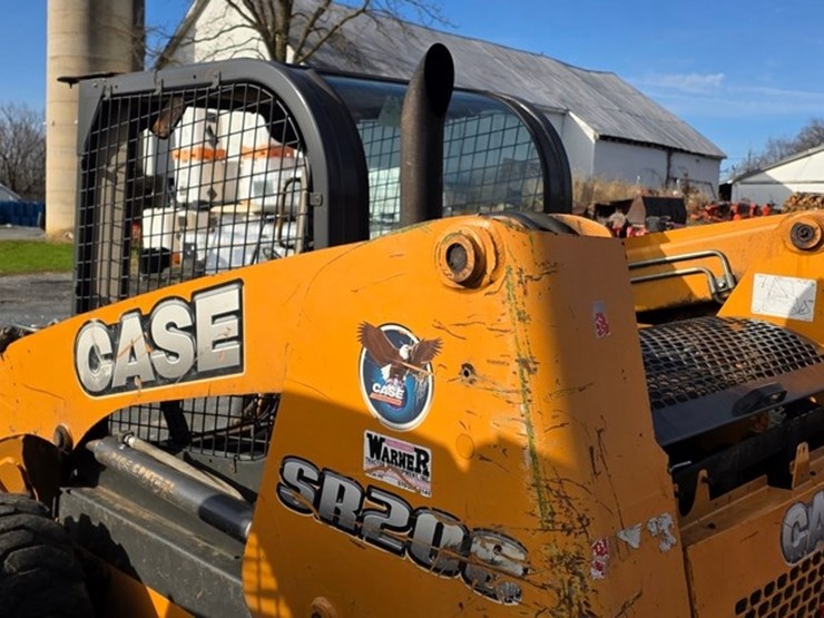 2011-case-sr200-image-19