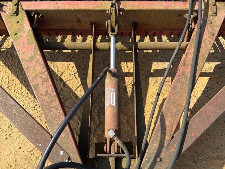 international-12-image-11