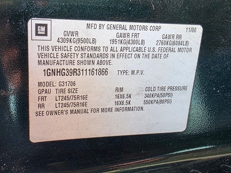 2000-chevrolet-3500-image-5