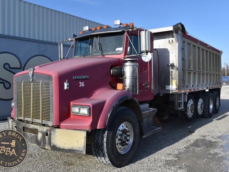 1995-kenworth-t800-image-46