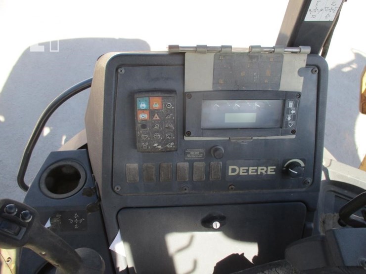 2014-deere-410k-image-8