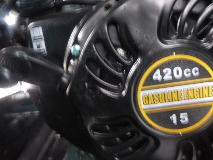 2026-agt-h15r-hydraulic-excavator-image-24