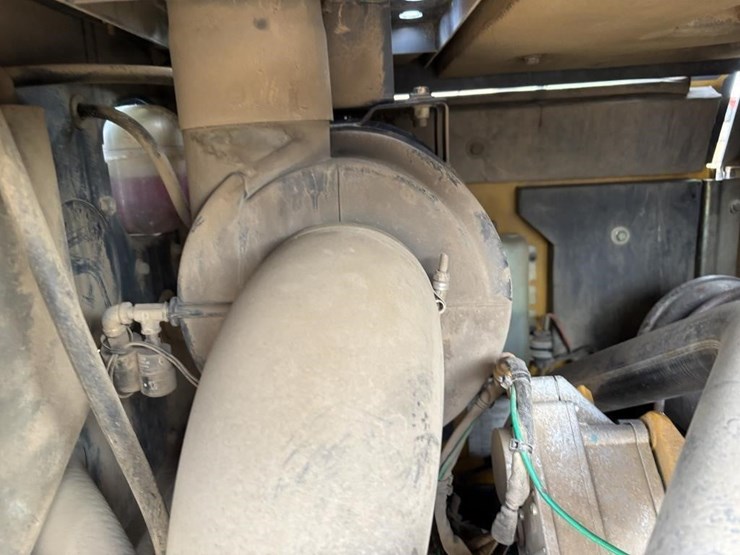 2008-deere-624j-image-58