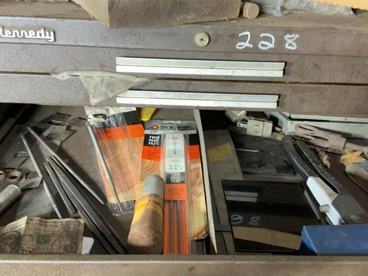 #228-•-tool-chest-and-contents-image-13