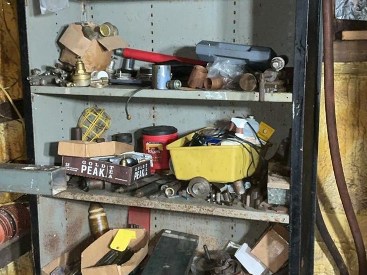 #231-•-parts-shelf-and-contents-image-1