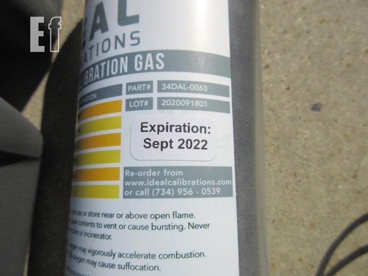 bw-gasalertmax-xtii-4-gas-detector-machine-image-5