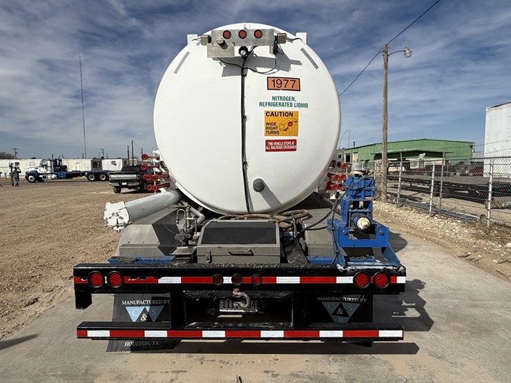 2018-cs&p-270k-scfh-10k-wp-nitrogen-pumper-mtd-on-2018-loadcraft-t/a-trailer-image-4