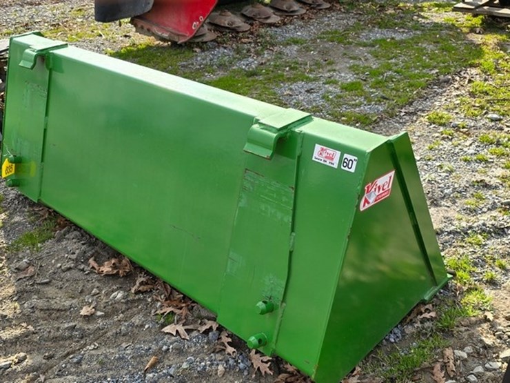 john-deere-60-image-1