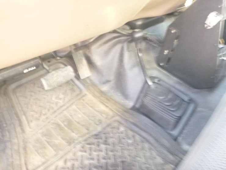 2003-ford-f450-image-19