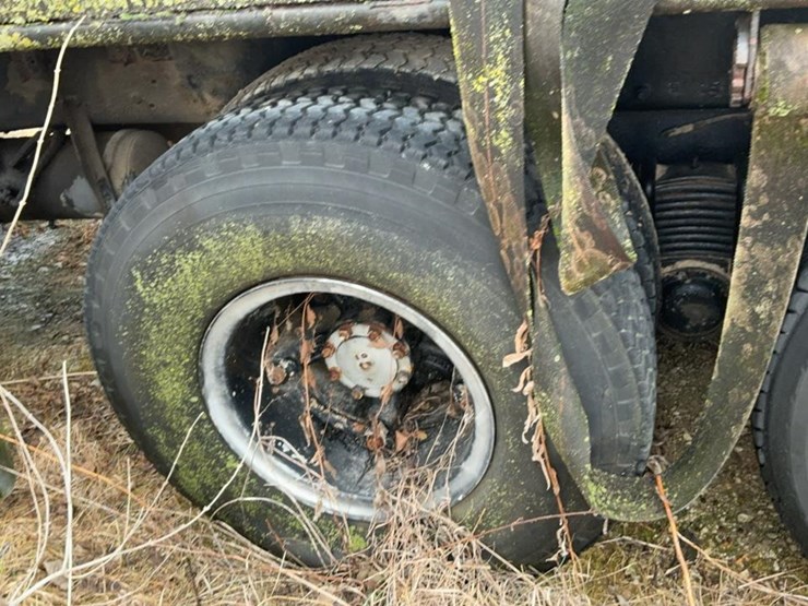 #303-•-mack-crane-truck-image-49