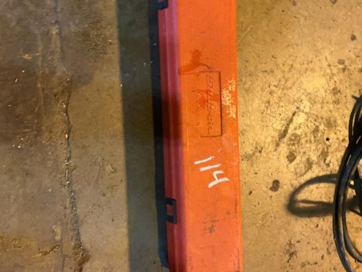 #114-•-snap-on-torque-wrench-image-1