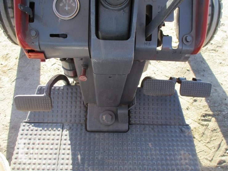 massey-ferguson-180-image-10