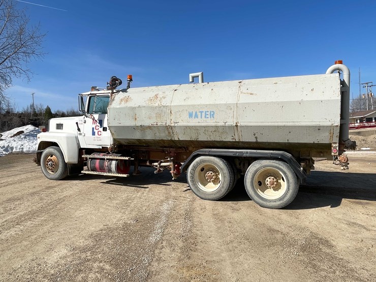 1987-ford-ltl9000-image-8