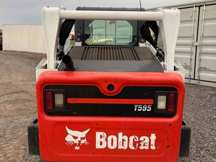 2018-bobcat-t595-image-4