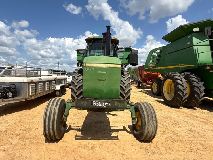 john-deere-4840-image-10