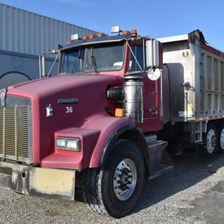 1995 KENWORTH T800