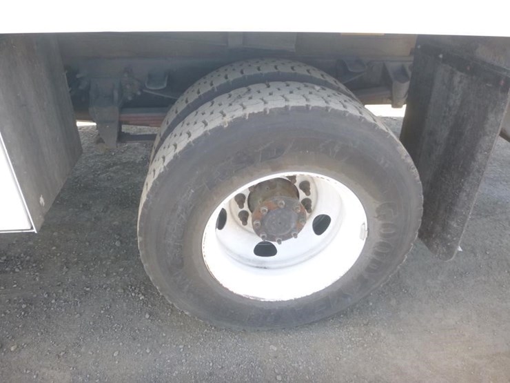 2019-ford-f750-image-23