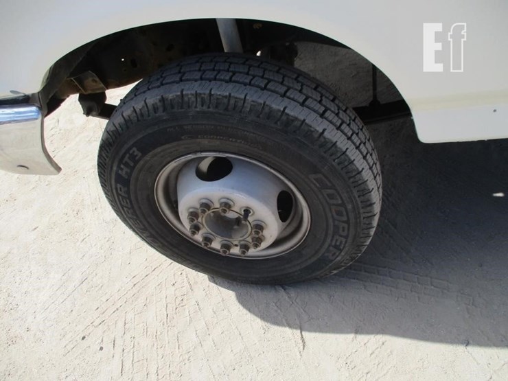 1990-ford-f-super-duty-image-19