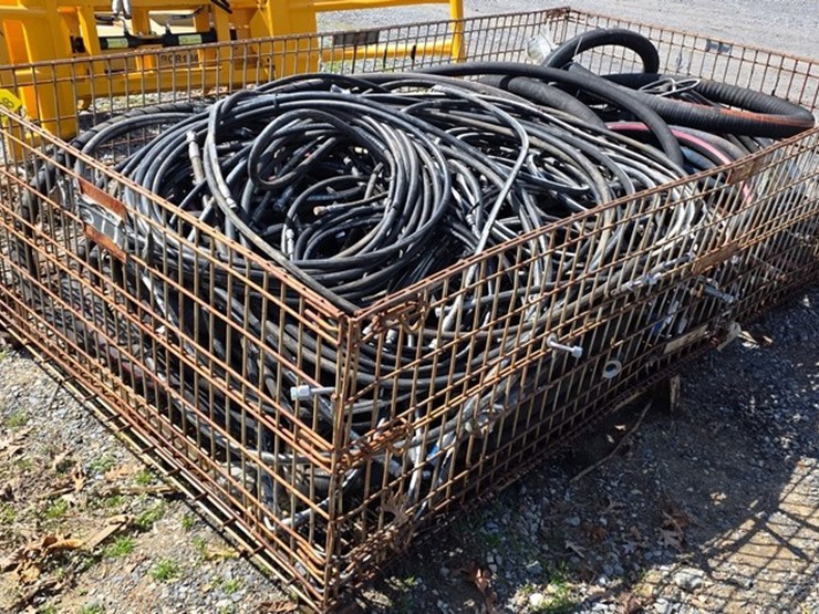 crate-hydraulic-hoses-image-4