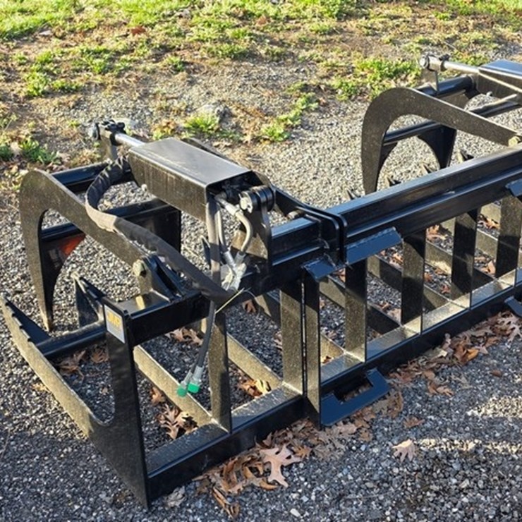 New JMR 84" Skidloader Grapple