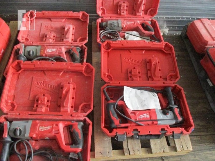 (4)-milwaukee-rotary-hammers-image-7