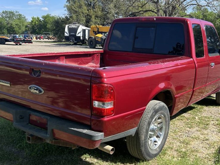 2011-ford-ranger-image-6