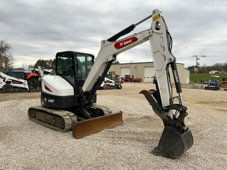 2022-bobcat-e50-image-6