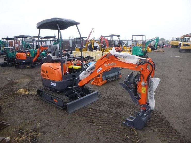 aboss-gh25-hydraulic-excavator-image-2