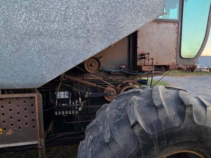 gleaner-r40-image-30