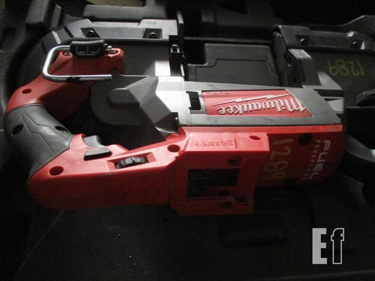 lot-of-various-milwaukee-hand-tools-image-6