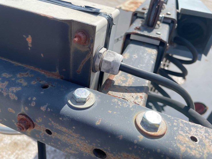 #5692-•-wacker-light-tower-image-40