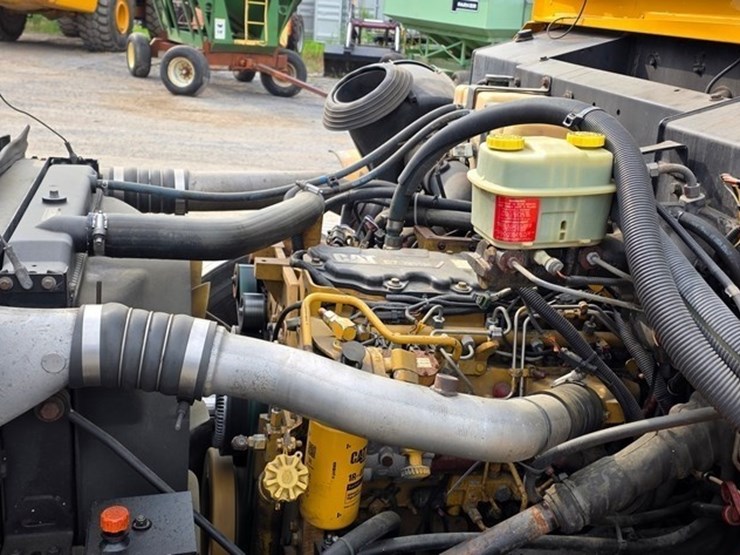 2008-caterpillar-c7-image-37