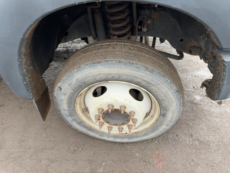 2012-ford-f450-xl-image-8