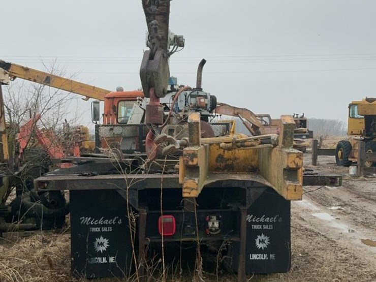 #303-•-mack-crane-truck-image-4