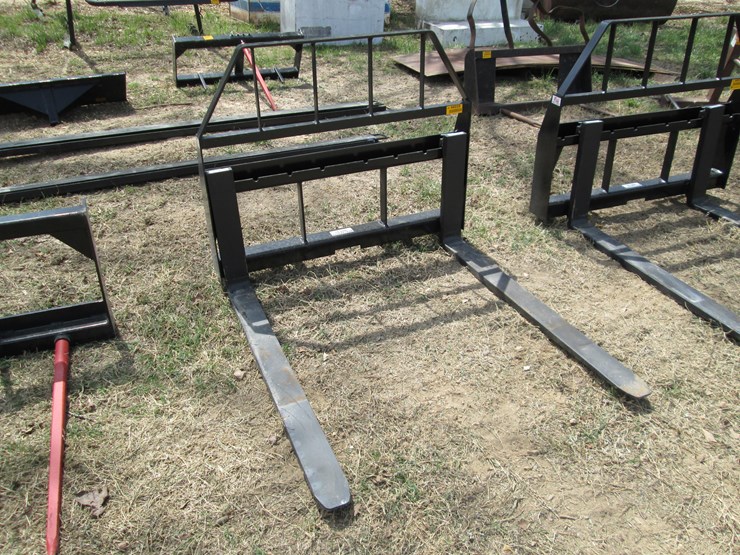 #44059-•-4'-skid-steer-forks-image-2