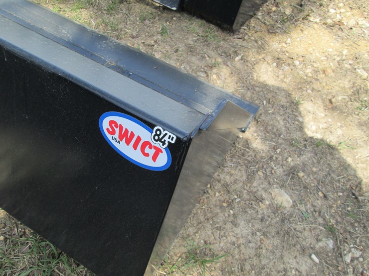 #44088-•-84"-skid-steer-bucket-image-4