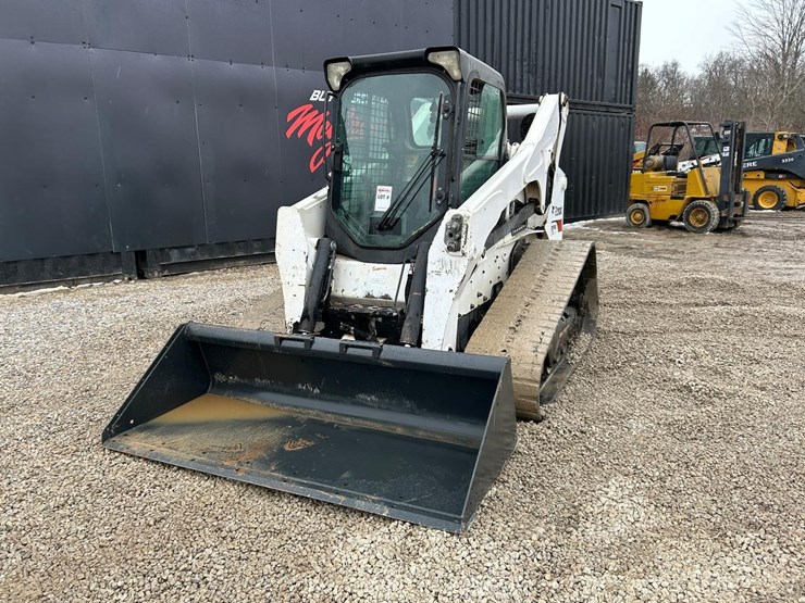 2019-bobcat-t870-image-8