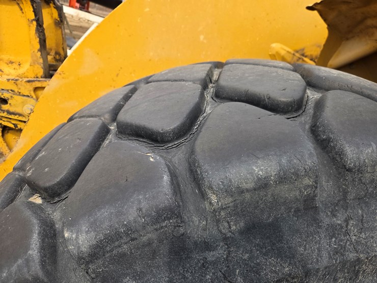 caterpillar-980h-image-56